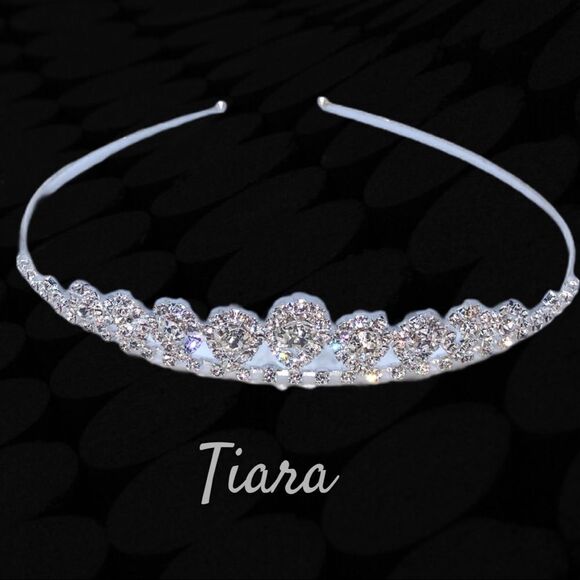 New! Tiara! Beautiful!  - Picture 2 of 4
